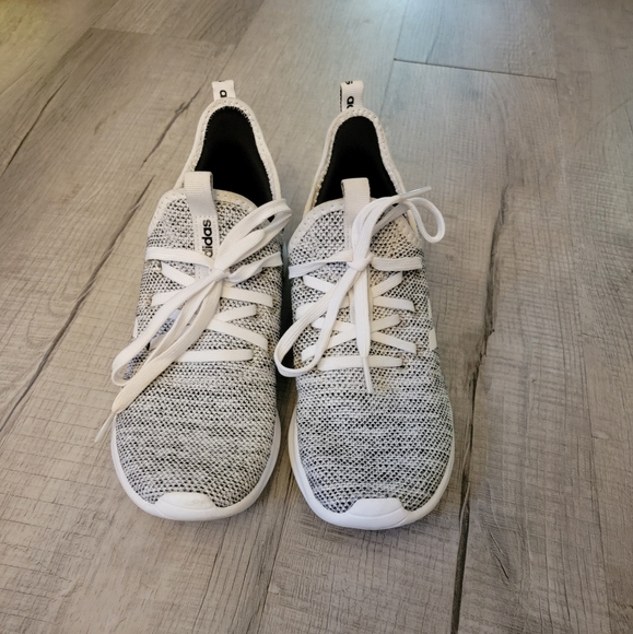 Adidas Cloudfoam Comfort DB0695 Women's Running Shoes Sneakers Gray/White Size 8 - Picture 1 of 4